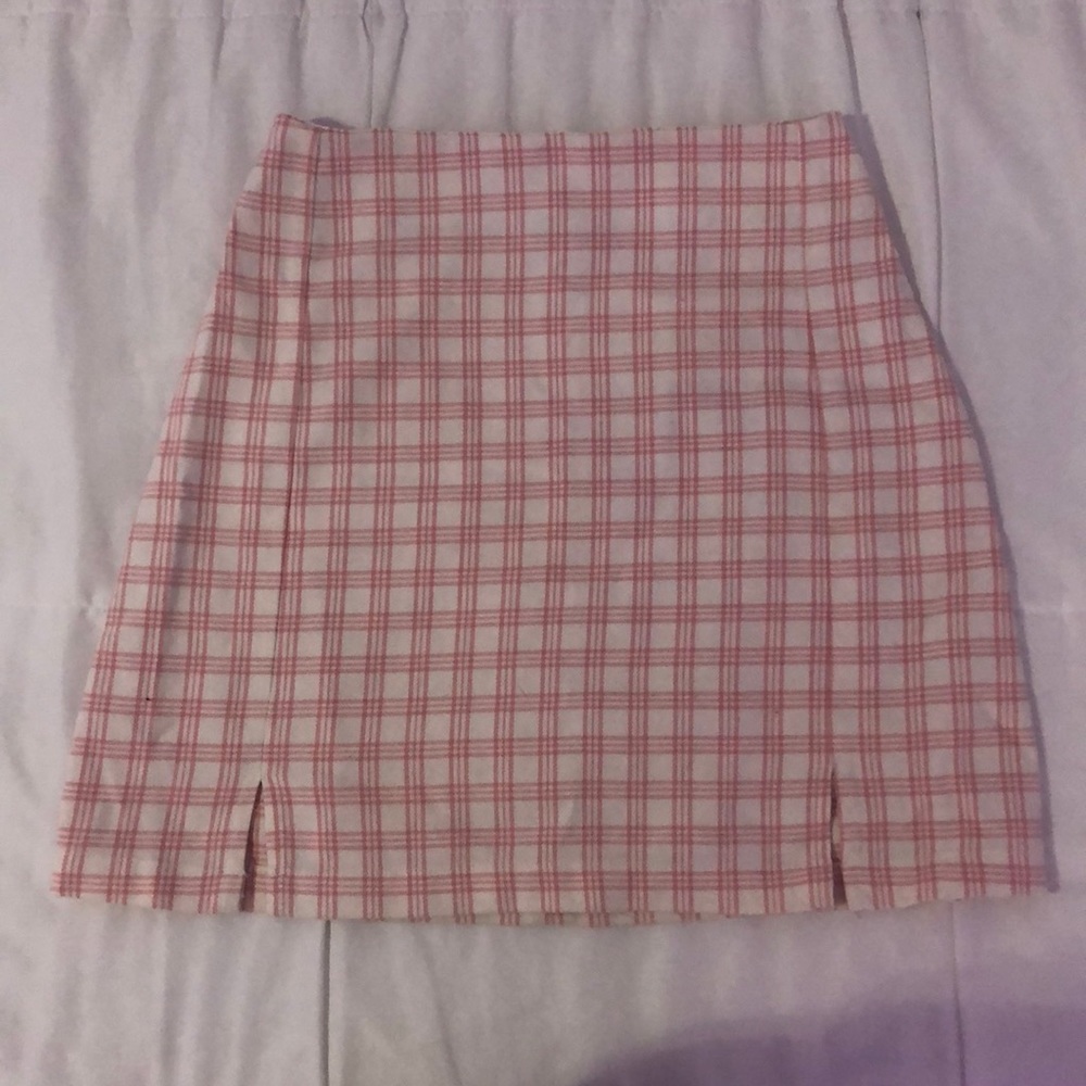 Brandy Melville Cara Skirt